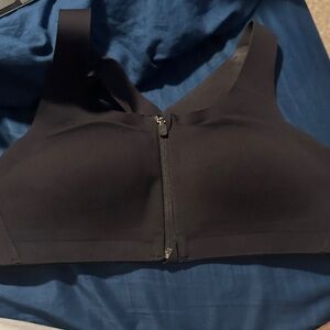 Lululemon Enlite Bra 36B- Black